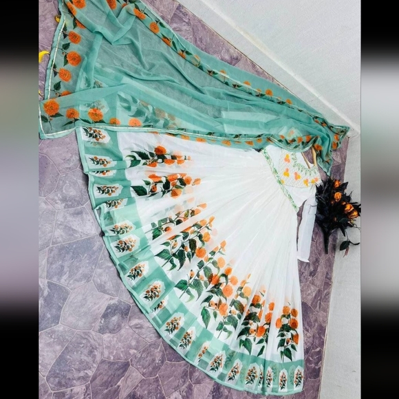 🪔 ANARKALI STYLE GOWN WITH DUPATTA  ( STOLE) - Picture 4 of 8